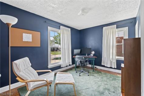 2542 9th Street Cuyahoga Falls OH 44221