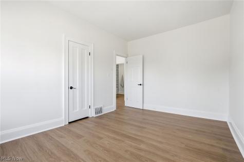 69 Wandle Avenue Bedford OH 44146