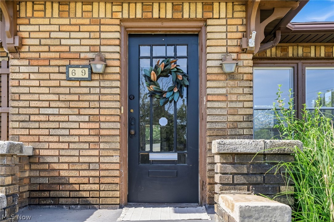 69 Wandle Avenue Bedford OH 44146