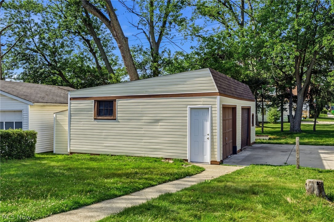 69 Wandle Avenue Bedford OH 44146