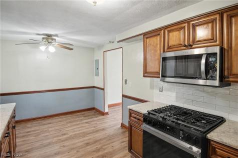 120 Centervale Avenue Youngstown OH 44512