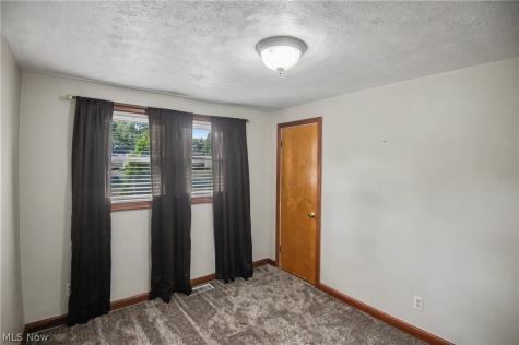 120 Centervale Avenue Youngstown OH 44512