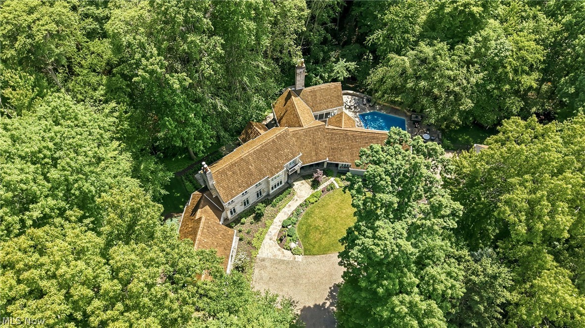 8830 Stone Ridge Drive SE Warren OH 44484
