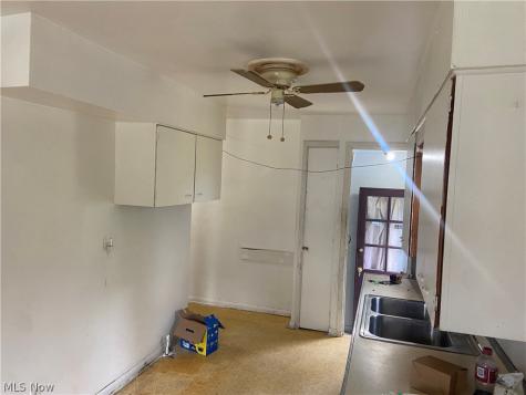 3487 W 63rd Street Cleveland OH 44102