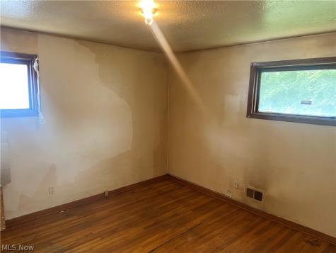 3487 W 63rd Street Cleveland OH 44102