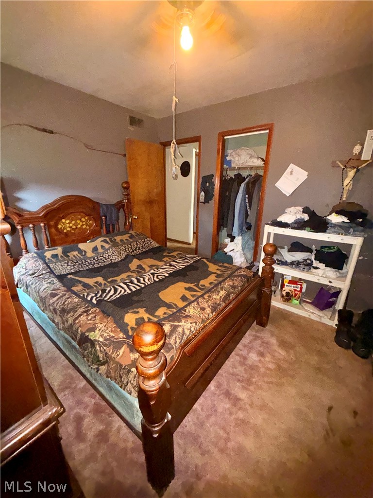 1884 Victoria Street SW Warren OH 44485