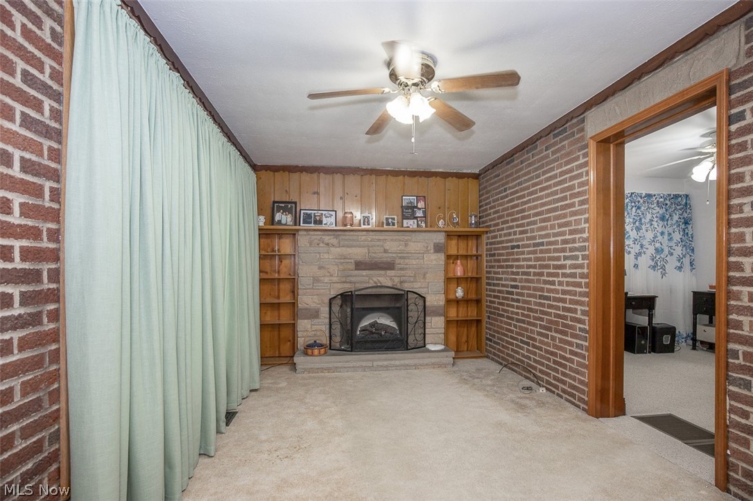 5105 W 6th Street Brooklyn Heights OH 44131