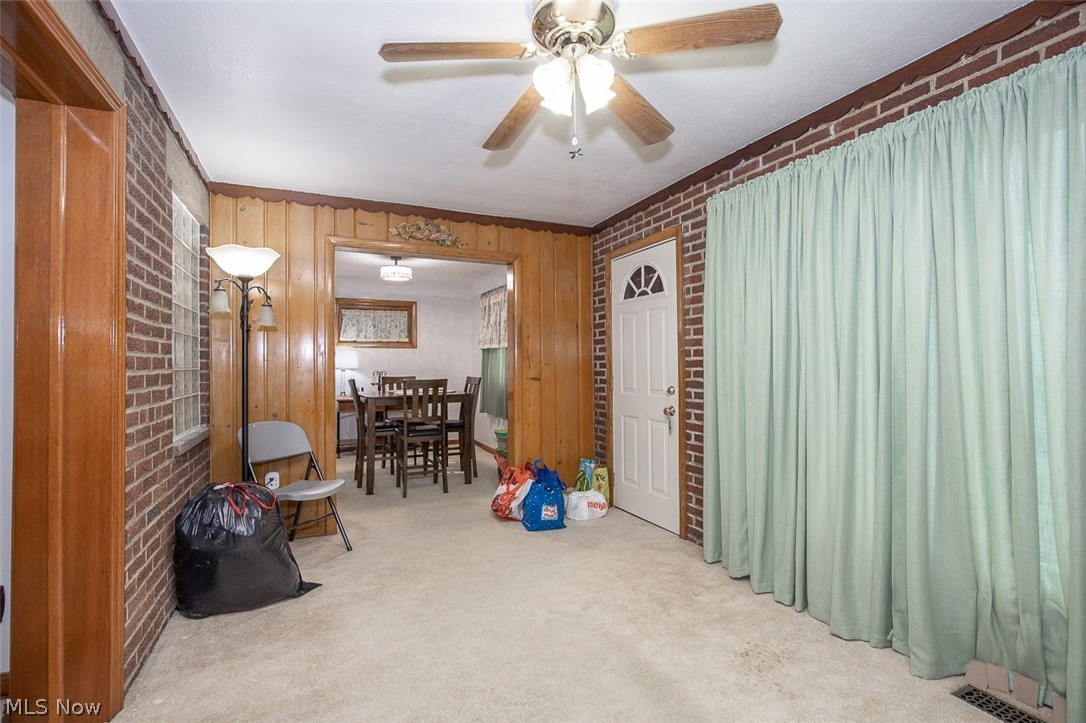 5105 W 6th Street Brooklyn Heights OH 44131
