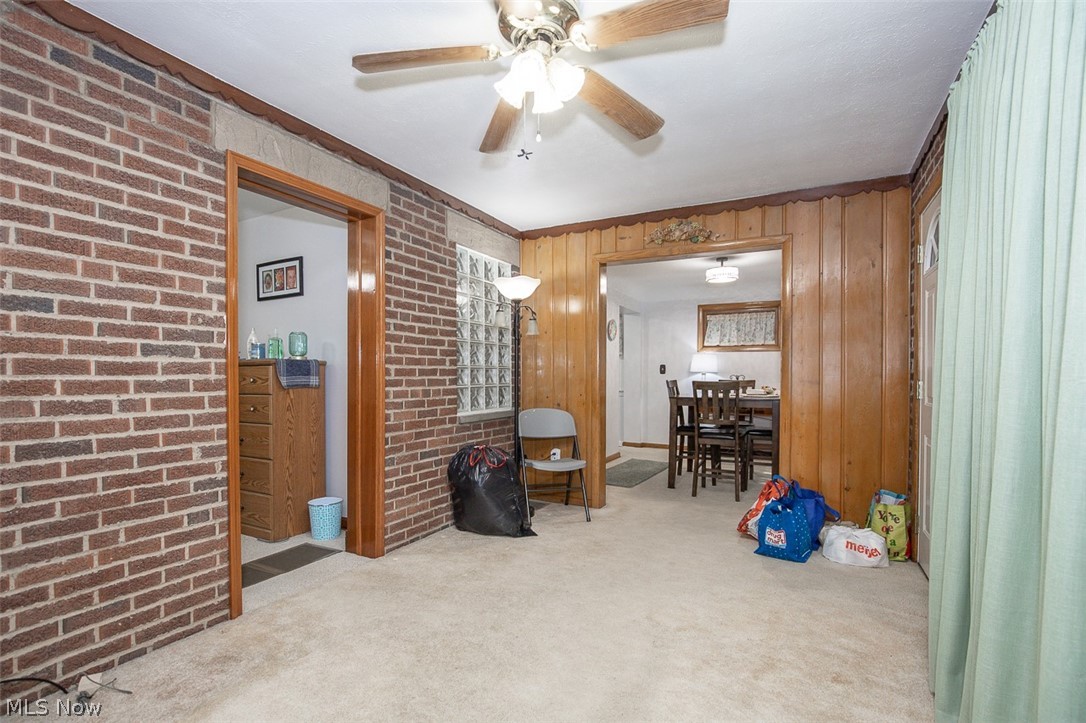 5105 W 6th Street Brooklyn Heights OH 44131