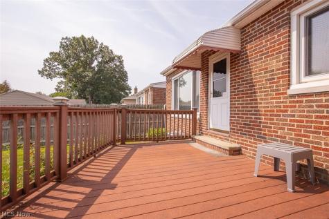 5105 W 6th Street Brooklyn Heights OH 44131