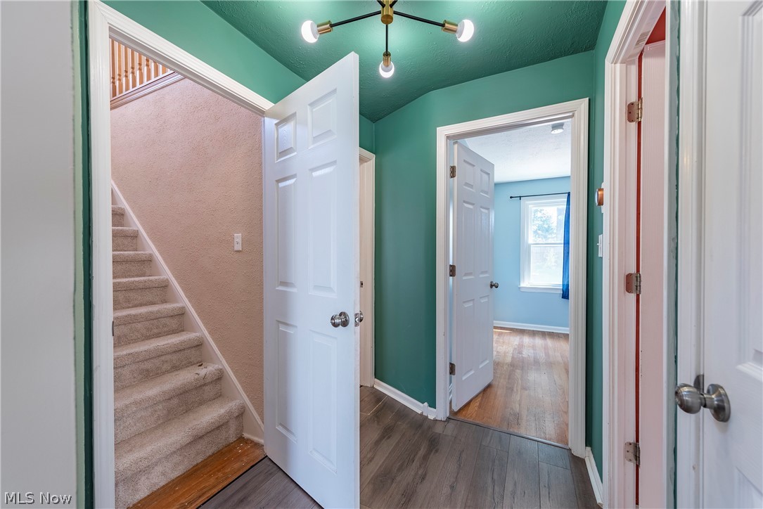5607 Ackley Road Parma OH 44129