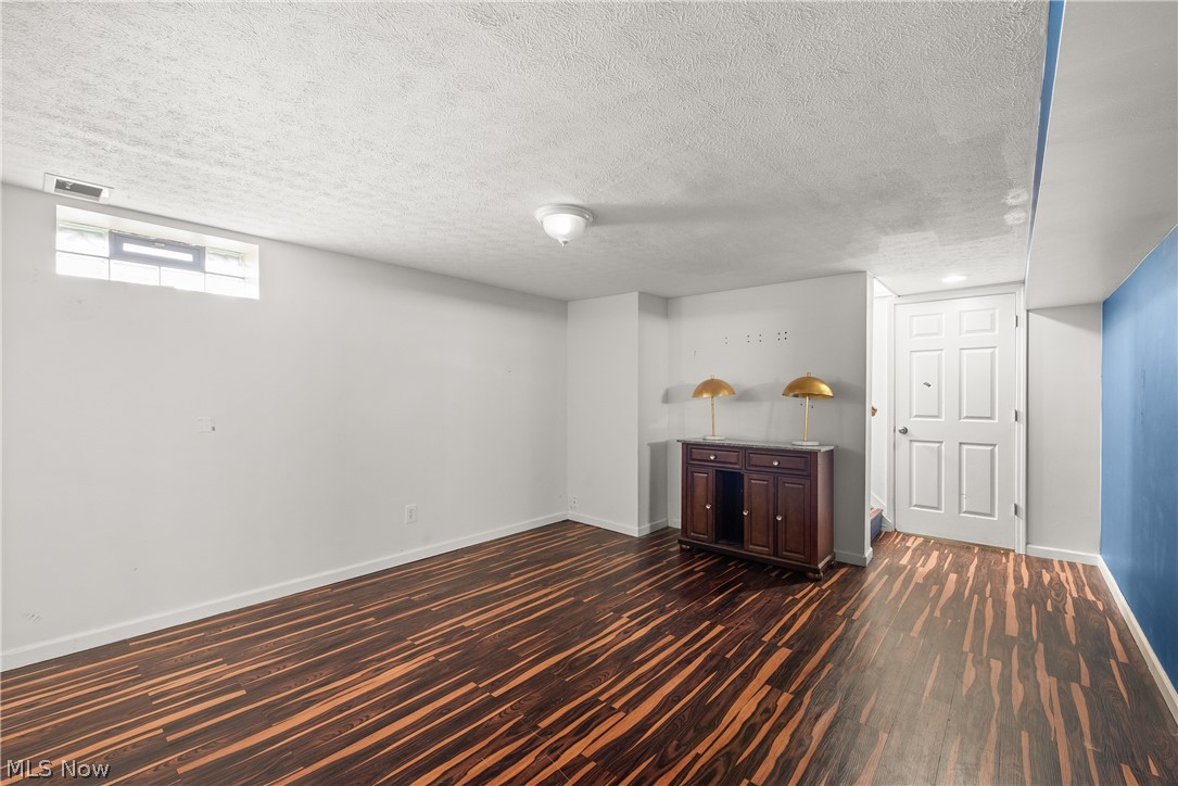 5607 Ackley Road Parma OH 44129