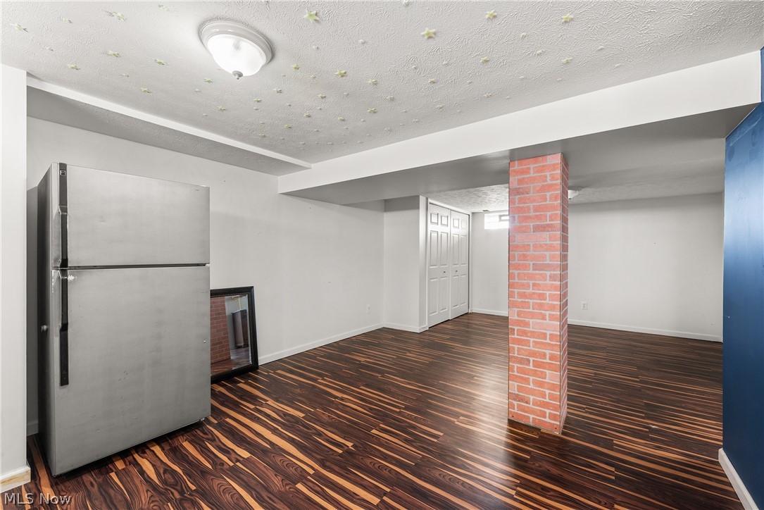 5607 Ackley Road Parma OH 44129