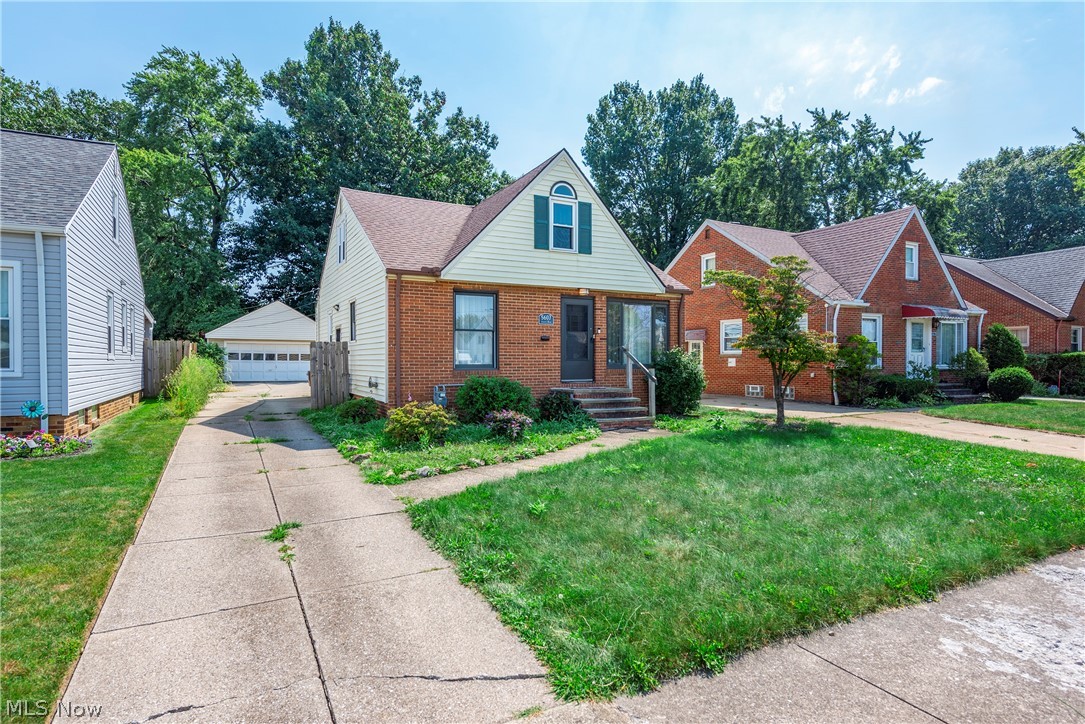 5607 Ackley Road Parma OH 44129