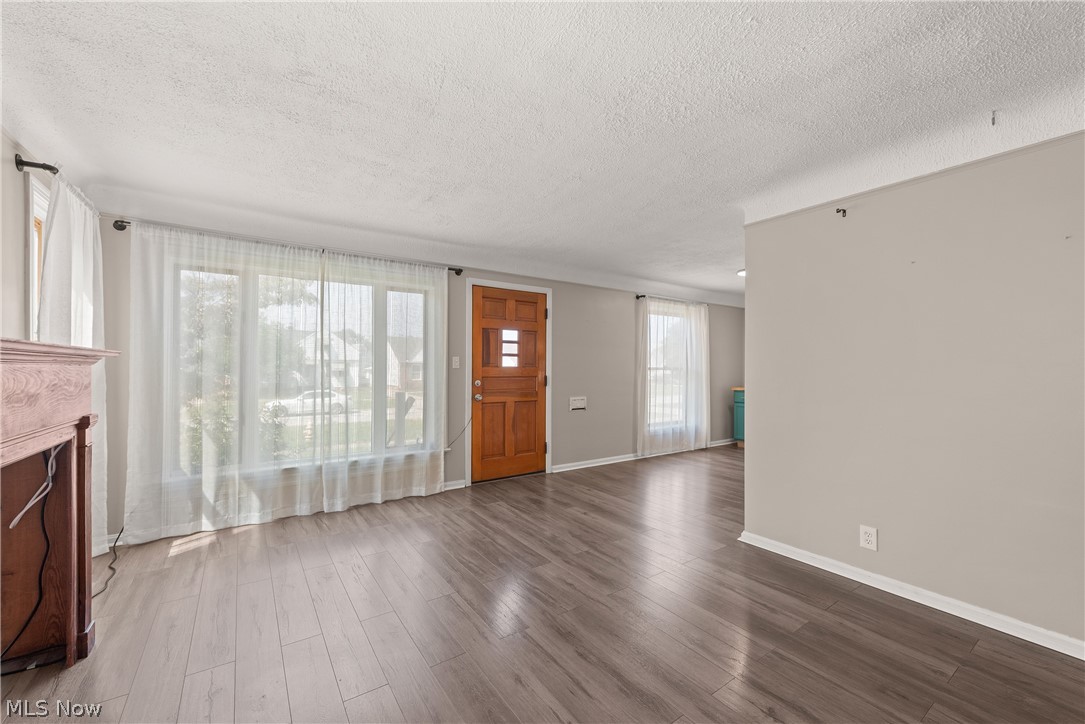 5607 Ackley Road Parma OH 44129