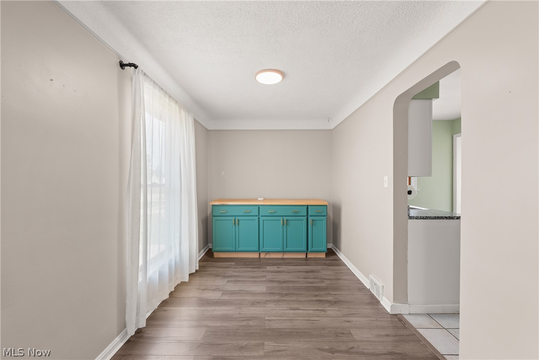 5607 Ackley Road Parma OH 44129