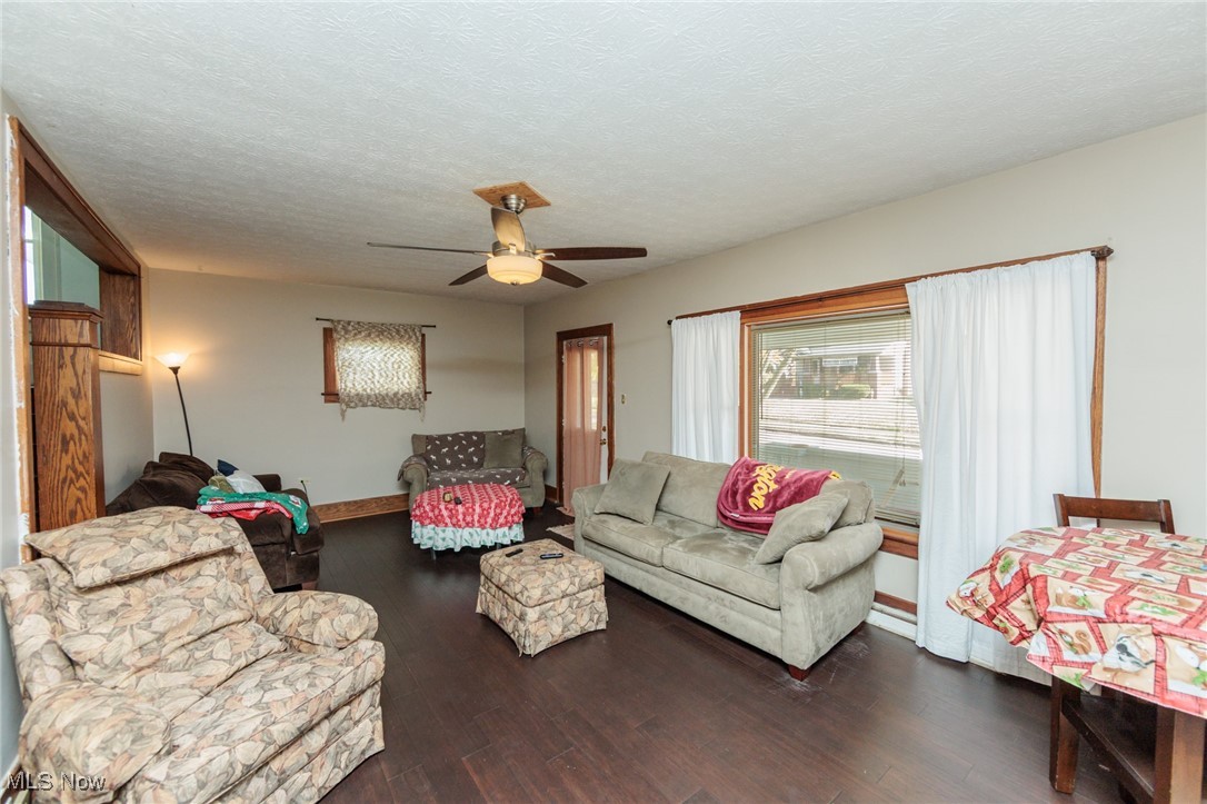 958 Oakland Avenue Akron OH 44310