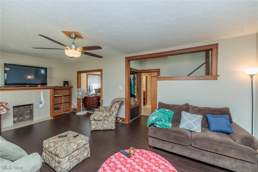 958 Oakland Avenue Akron OH 44310