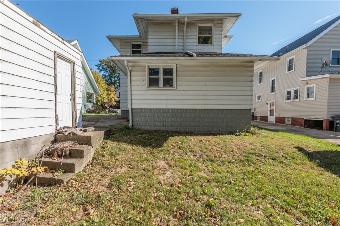 958 Oakland Avenue Akron OH 44310