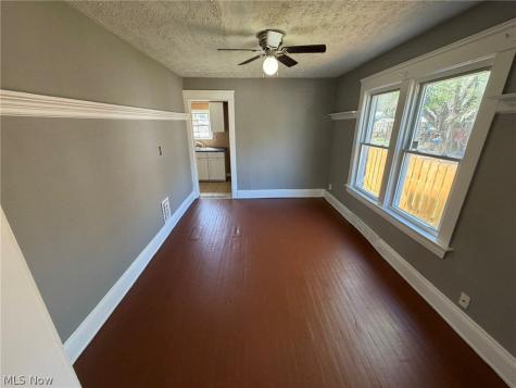 9902 Yale Avenue Cleveland OH 44108