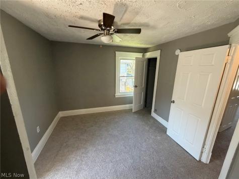 9902 Yale Avenue Cleveland OH 44108