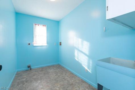1273 Sharonbrook Drive Twinsburg OH 44087