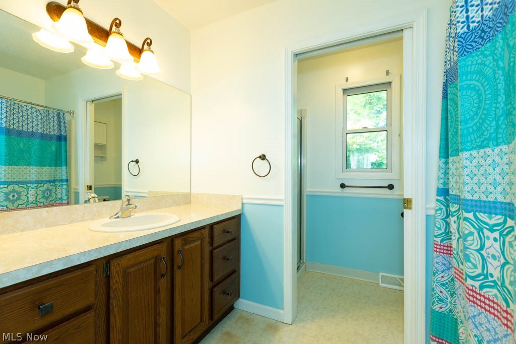1273 Sharonbrook Drive Twinsburg OH 44087