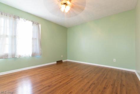 1273 Sharonbrook Drive Twinsburg OH 44087