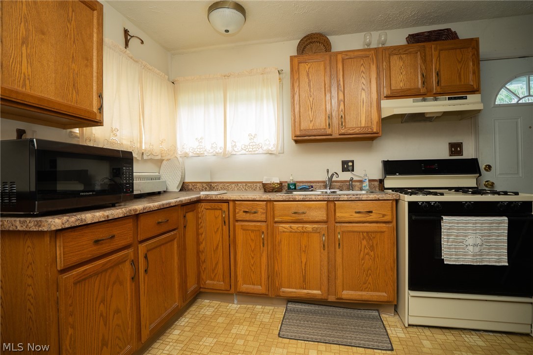 333 S Edgehill Avenue Youngstown OH 44515