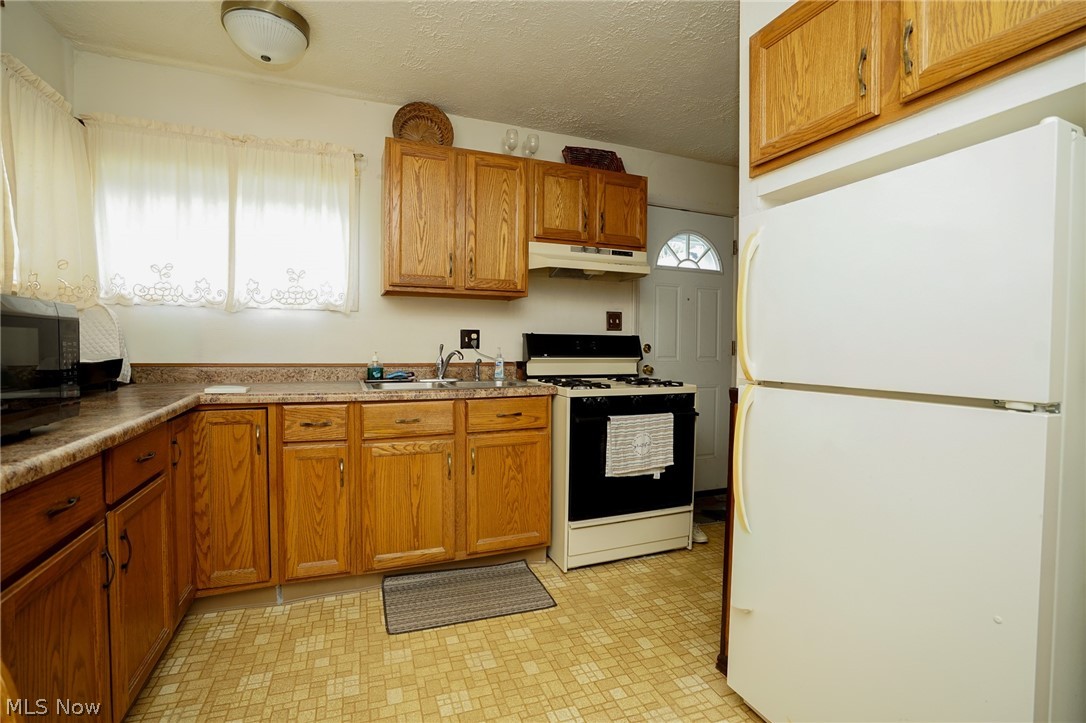 333 S Edgehill Avenue Youngstown OH 44515