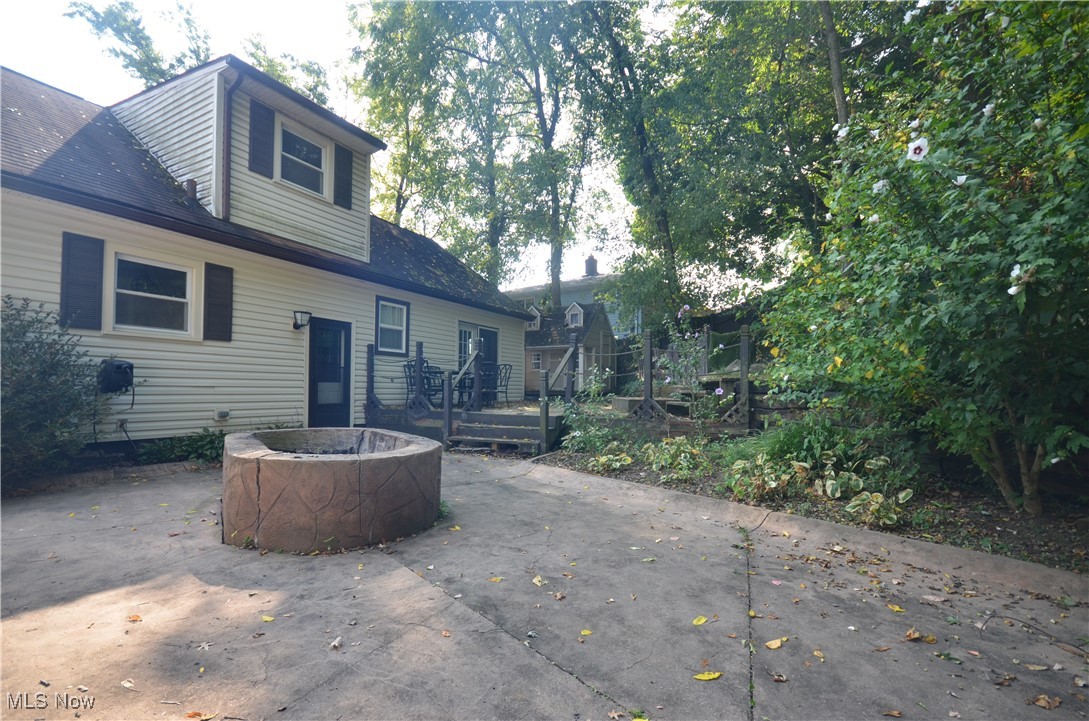 360 Cluster Avenue Akron OH 44305