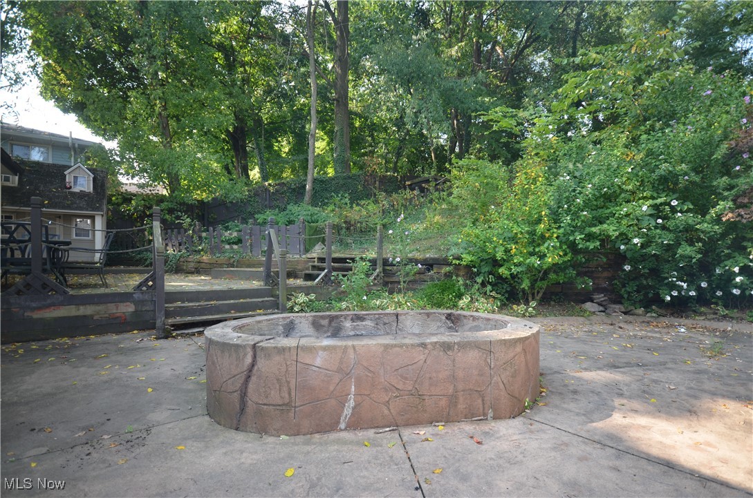 360 Cluster Avenue Akron OH 44305