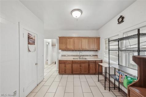 3339 E 139th Street Cleveland OH 44120