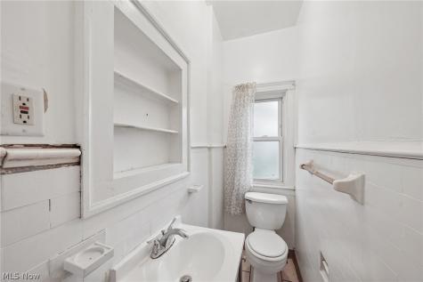 3339 E 139th Street Cleveland OH 44120