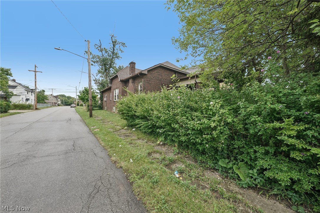 3339 E 139th Street Cleveland OH 44120