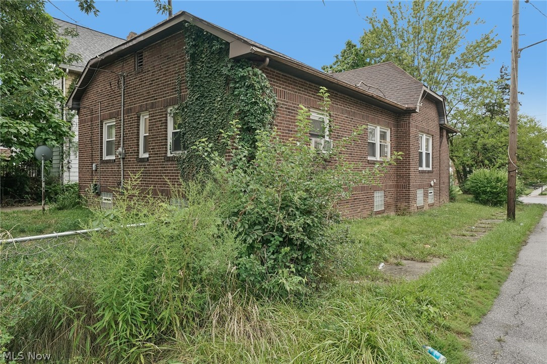 3339 E 139th Street Cleveland OH 44120