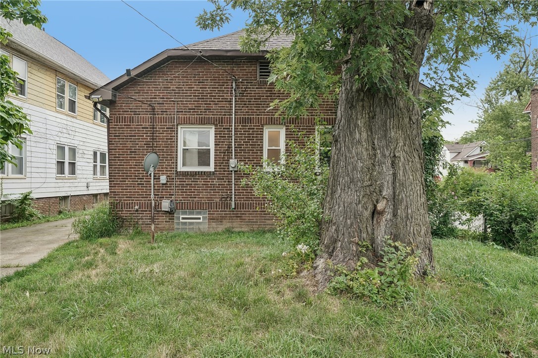 3339 E 139th Street Cleveland OH 44120