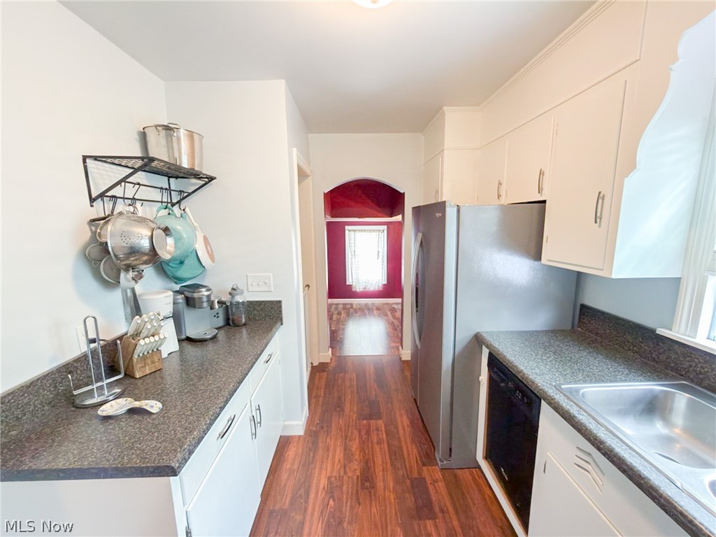 1664 Douglas Road Wickliffe OH 44092