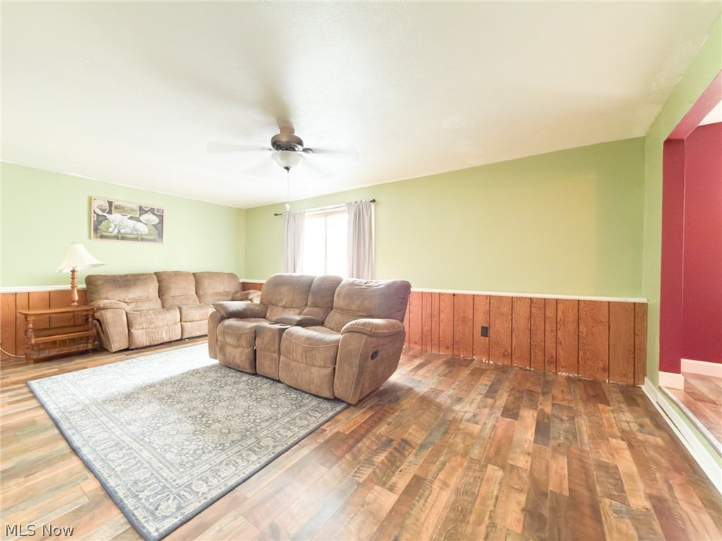 1664 Douglas Road Wickliffe OH 44092