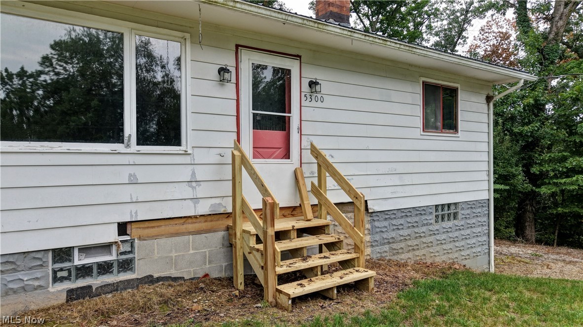 5300 Greenridge Road New Philadelphia OH 44663