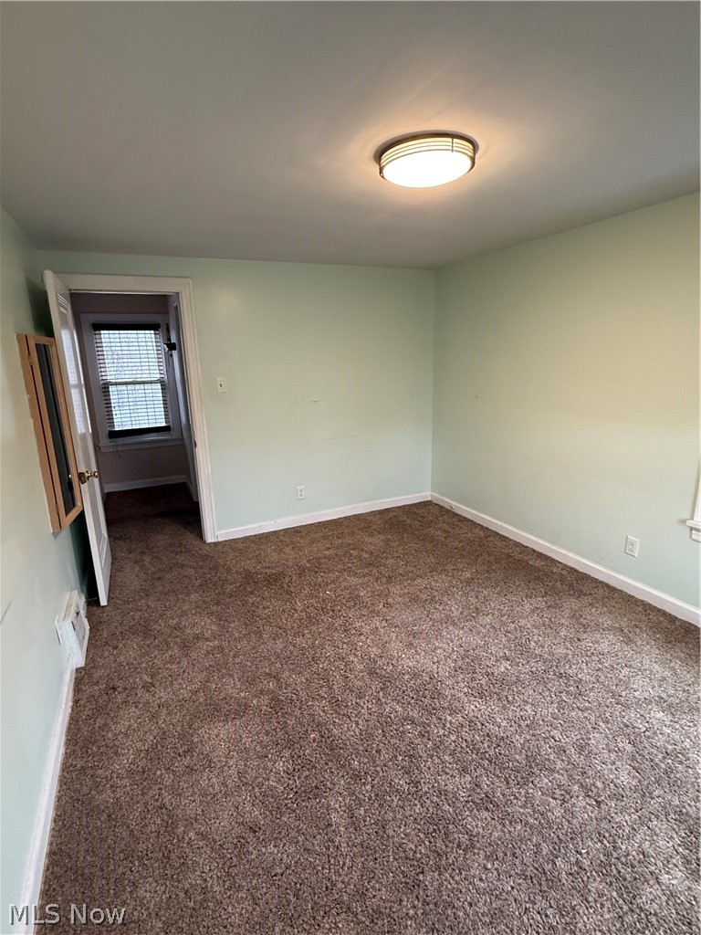 719 Jeanette Avenue Steubenville OH 43952