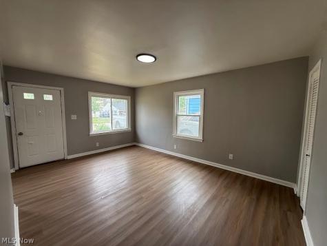 1054 Merton Avenue Akron OH 44306