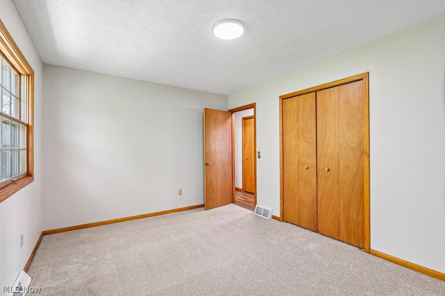 1789 E 232nd Street Euclid OH 44117