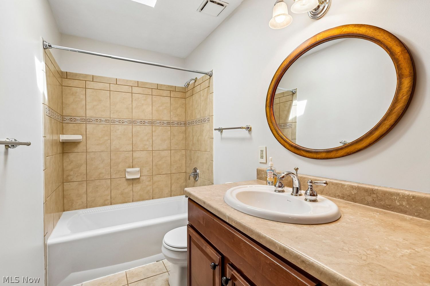 1789 E 232nd Street Euclid OH 44117