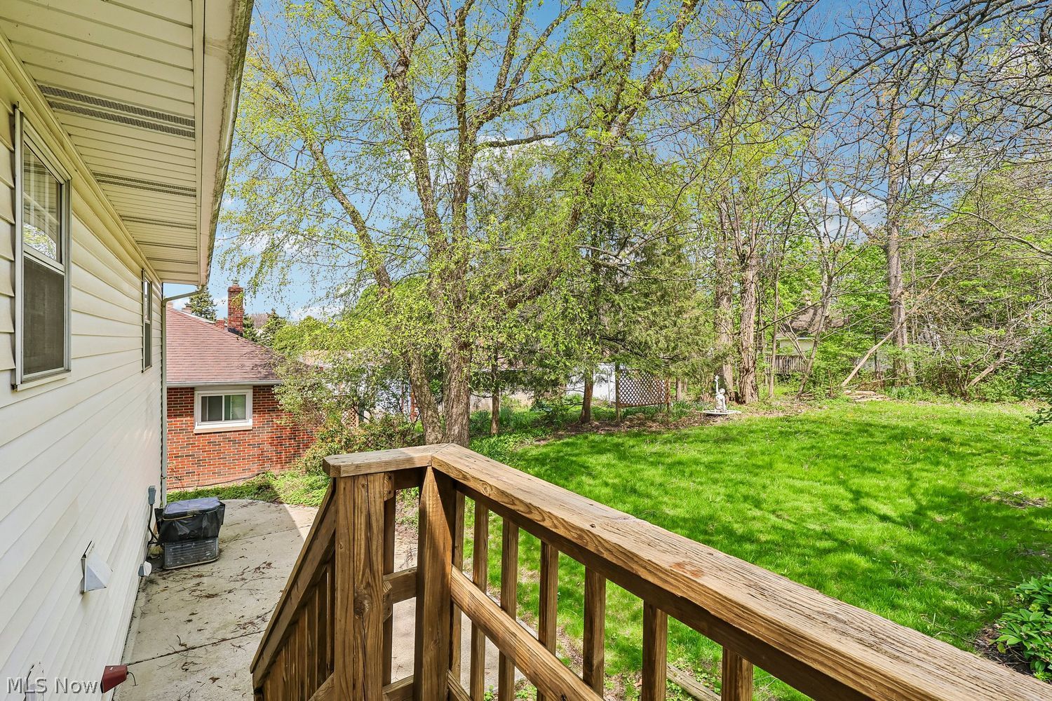1789 E 232nd Street Euclid OH 44117