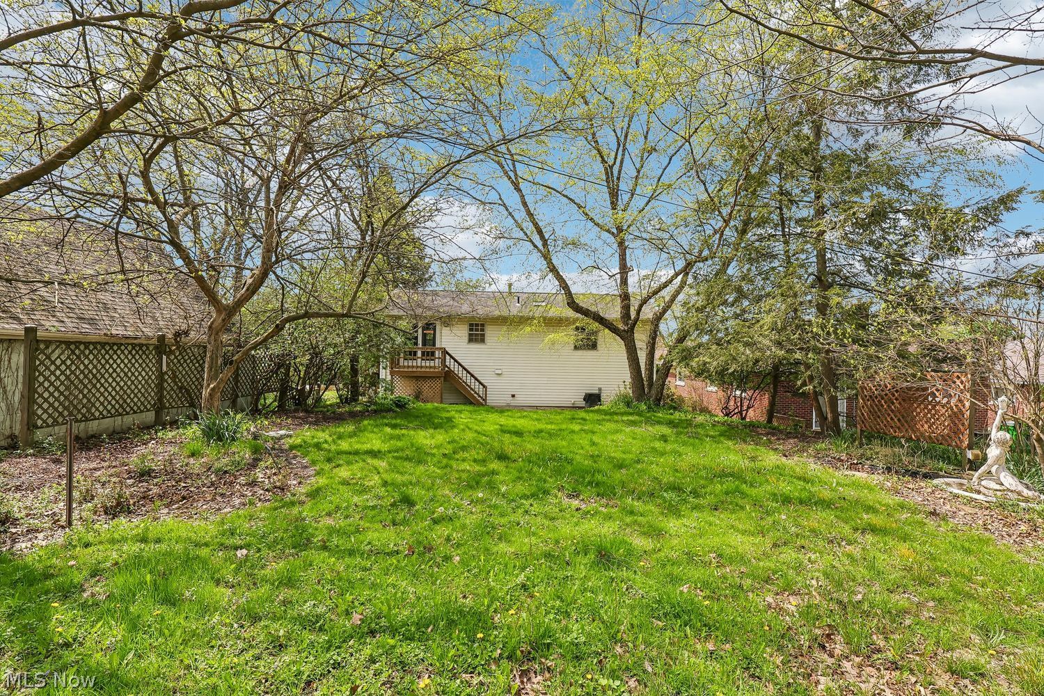 1789 E 232nd Street Euclid OH 44117