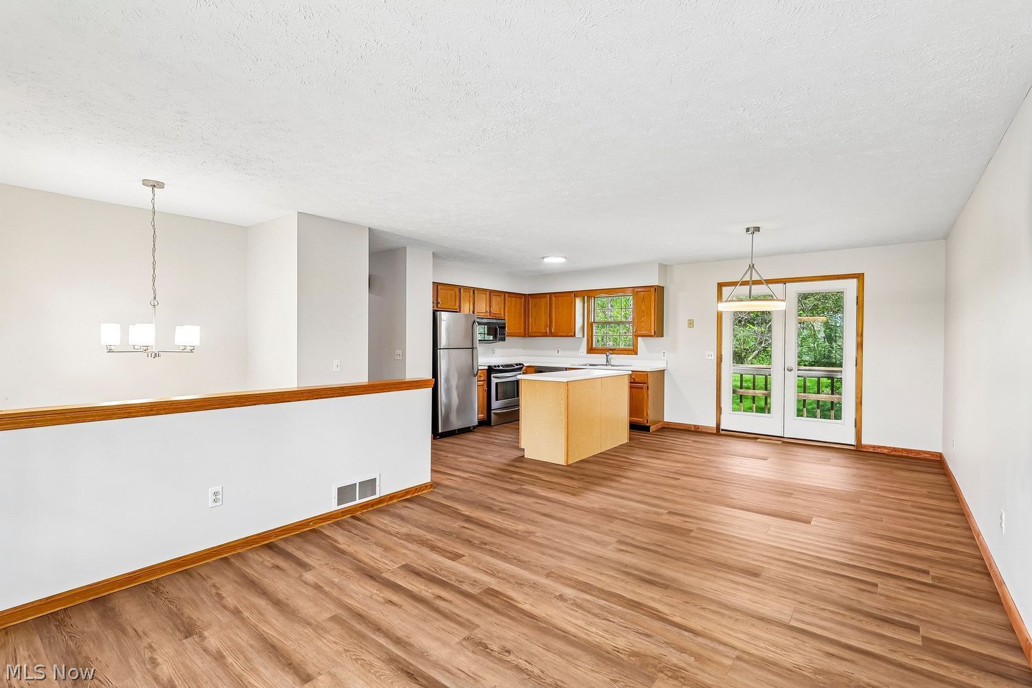 1789 E 232nd Street Euclid OH 44117