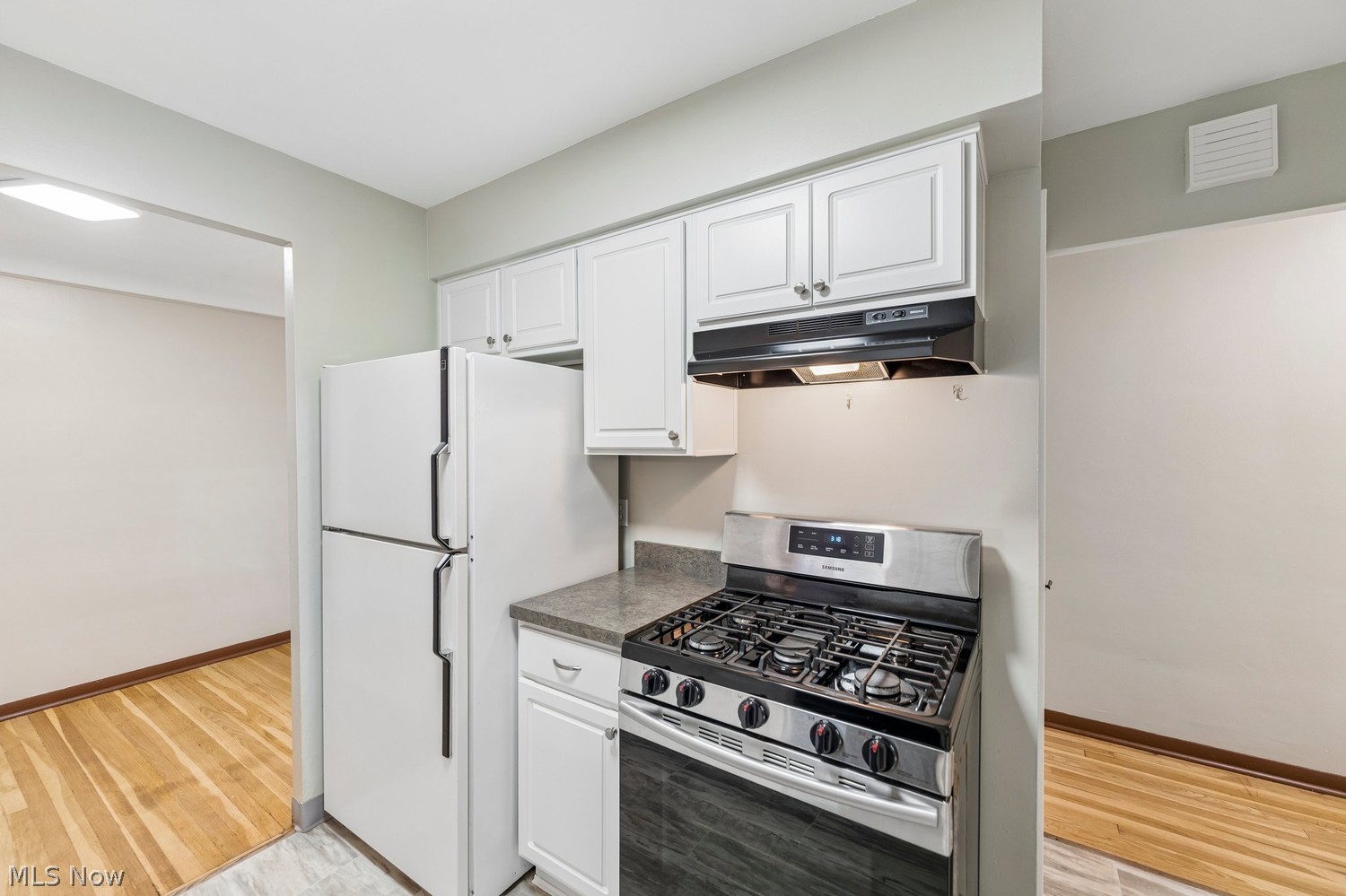 24018 Knickerbocker Road Bay Village OH 44140