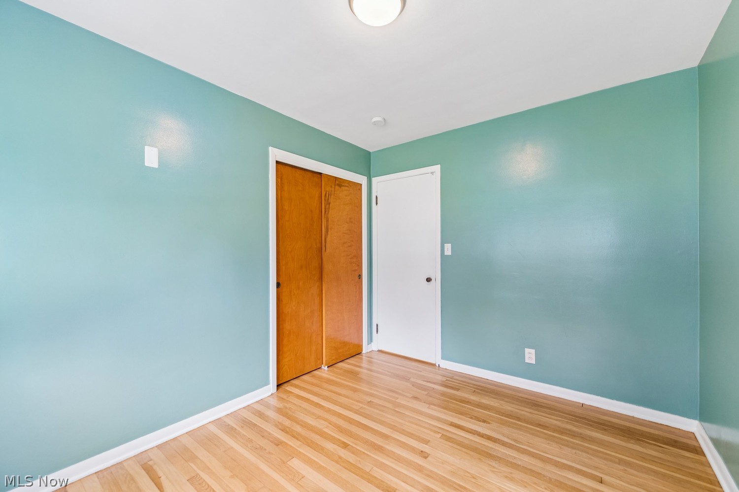 24018 Knickerbocker Road Bay Village OH 44140