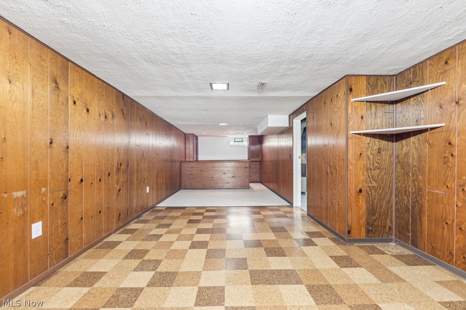 24018 Knickerbocker Road Bay Village OH 44140